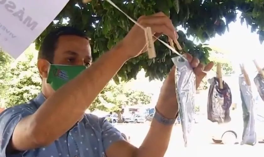 Igreja cria “varal solidário” para doar máscaras a quem precisa em Morrinhos. (Foto: Reprodução/TV Anhanguera)