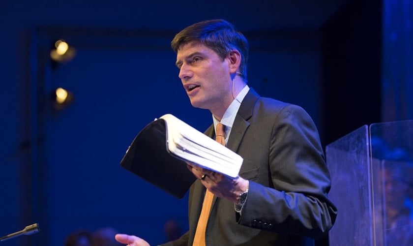 Will Graham é um evangelista cristão americano. Ele é o diretor executivo do Centro de Treinamento Billy Graham em The Cove e evangelista associado da Associação Evangelística Billy Graham. (Foto: Billy Graham Evangelista Association)