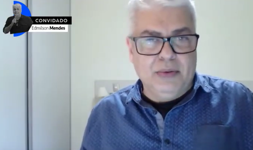 O teólogo Edmilson Mendes durante live no Portal Guiame. (Foto: Reprodução / Guiame)