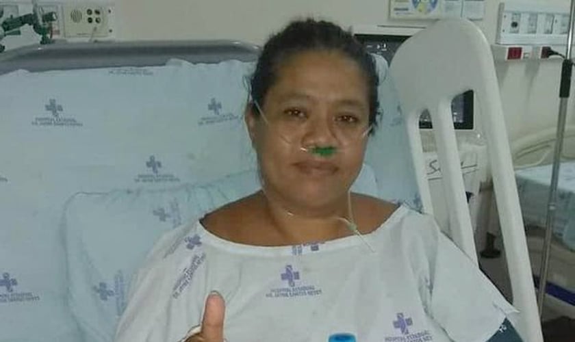 No hospital, a técnica de enfermagem Djenane orou para não precisar ficar intubada. (Foto: Arquivo Pessoal)