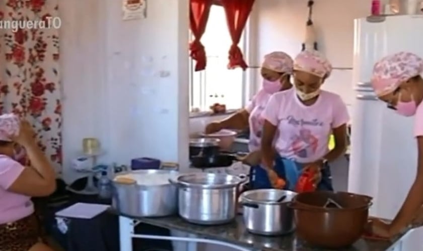 Família consegue multiplicar o dinheiro do auxílio emergencial. (Foto: Reprodução/TV Anhanguera)