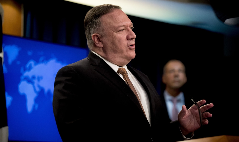 O Secretário de Estado dos EUA, Mike Pompeo, em entrevista coletiva em Washington, DC. (Foto: Andrew Harnik/Pool via Reuters)