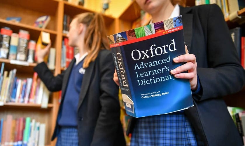 A casa editorial da Universidade de Oxford anunciou que todos os seus dicionários foram atualizados para acolher uma linguagem de gênero neutro e a comunidade LGBT. (Foto: PA)