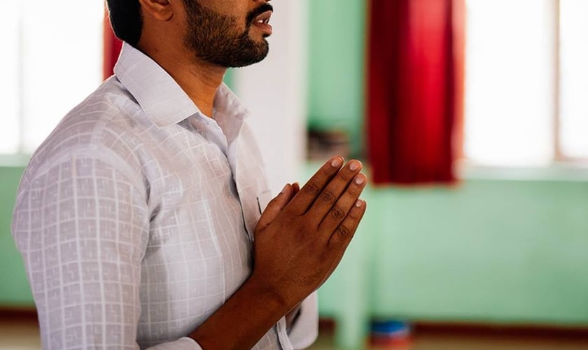 Governada por um partido fundamentalista hindu, a Índia também vive a realidade da intolerância religiosa por parte dos animistas tribais, que frequentemente atacam cristãos. (Foto: Mission Network News)