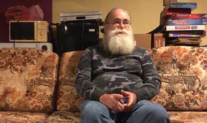Howard Kirby afirmou que não se arrepende de ter devolvido a quantia e faria tudo de novo, simplesmente porque acredita que é o que Jesus teria feito. (Imagem: WCRZ)