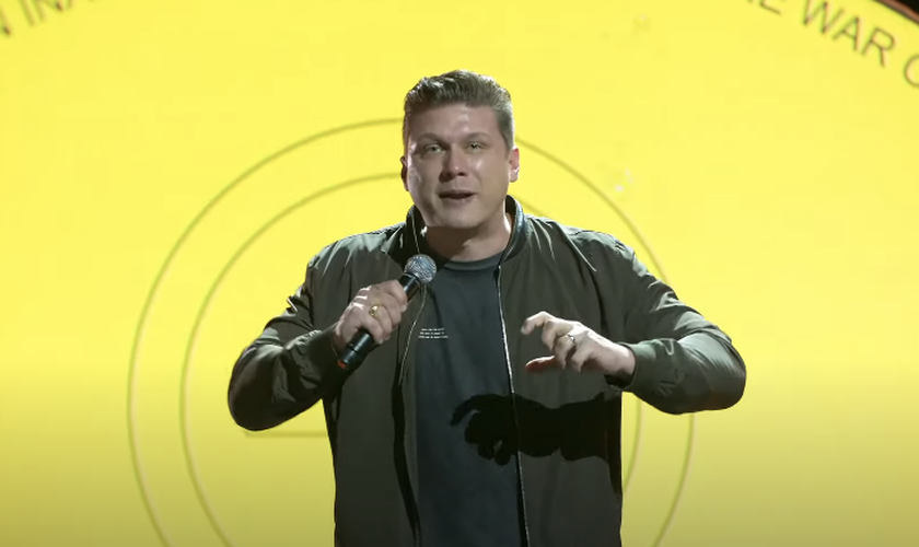 Daniel Kolenda fala durante a edição online do The Send 2021. (Foto: YouTube/The Send)