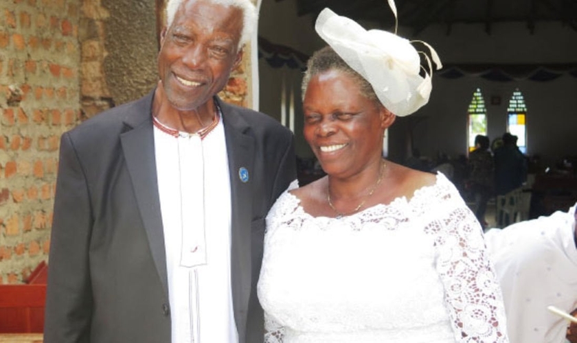 George Bashukwa e sua esposa, Perepetwa. (Foto: Daily Monitor)