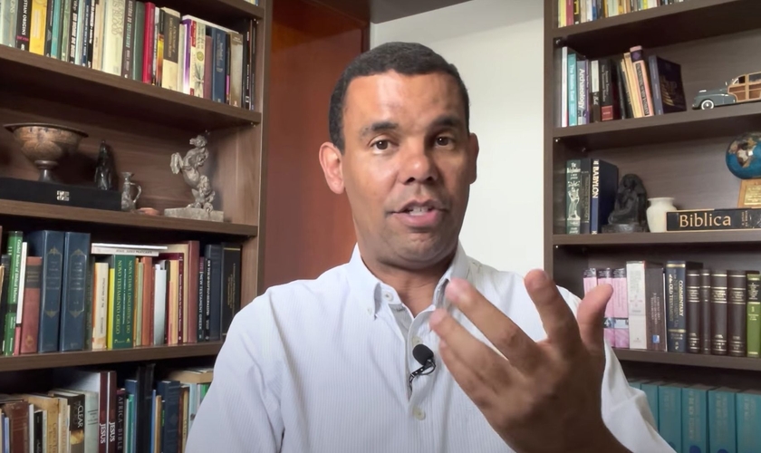 Rodrigo Silva, arqueólogo e historiador. (Foto: Reprodução/YouTube)