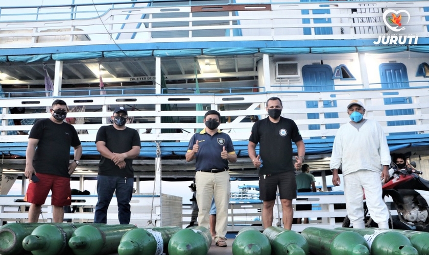 Cilindros de oxigênio foram enviados do Amazonas ao município de Juruti. (Foto: Prefeitura de Juruti / Divulgação)