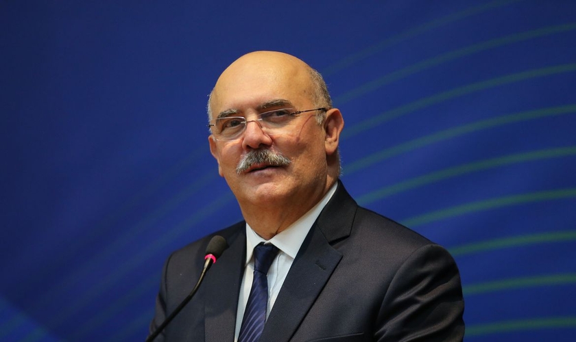 O ministro da Educação, Milton Ribeiro, durante a cerimônia no Ministério das Comunicações. (Foto: Fabio Rodrigues Pozzebom/Agência Brasil)