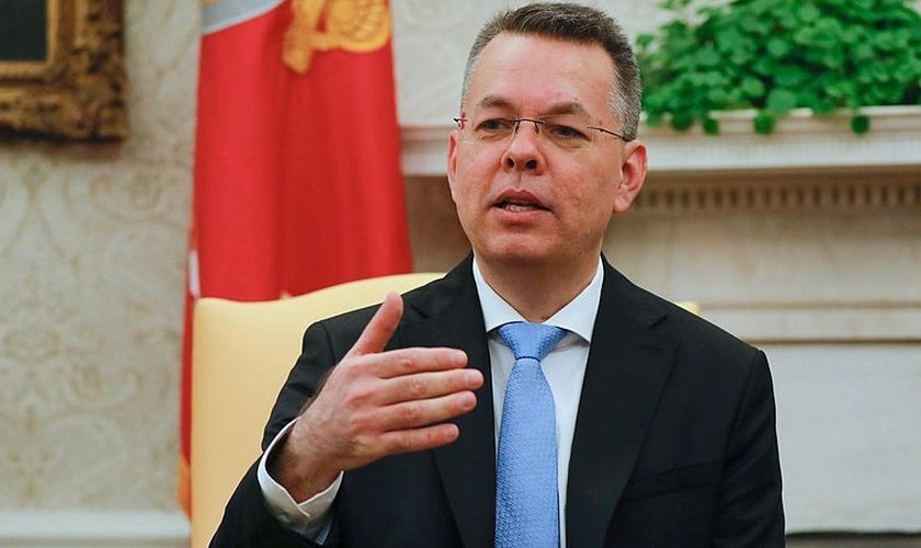 O pastor Andrew Brunson foi detido em 2016 e passou dois anos preso na Turquia. (Foto: AFP).