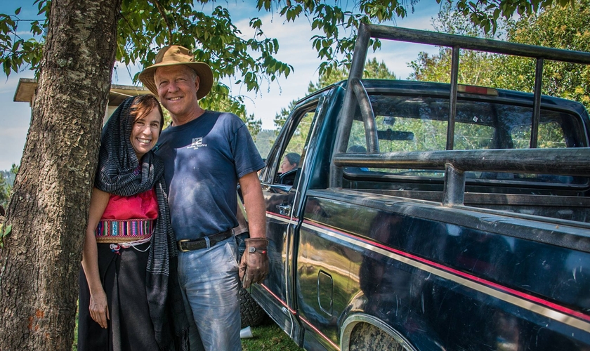 Ed e Denise Aulie atuam como missionários com os povos Nahuatl d Ch'ol no México. (Foto: Last Frontíers).