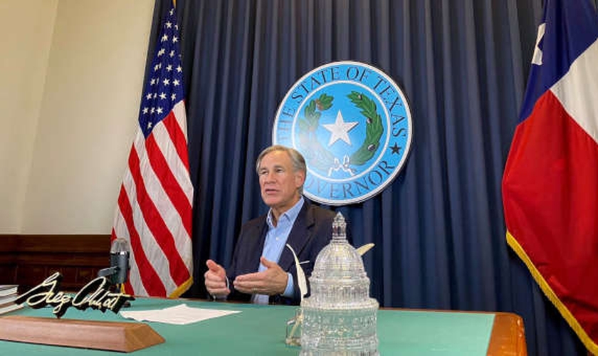 A decisão foi determinada a pedido do governador Greg Abbott. (Foto: Reprodução/Facebook).