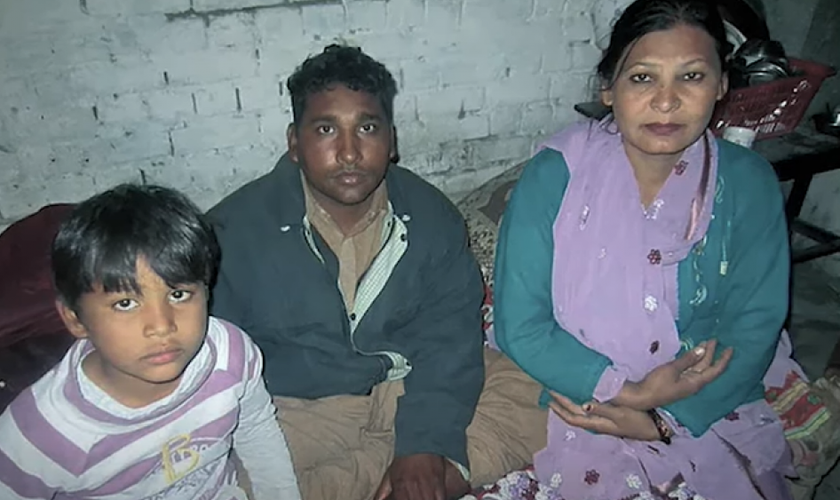 Shafqat Emmanuel e sua esposa Shagufta Kausar foram condenados em 2014 por falsas acusações de blasfêmia. (Foto: Reprodução/ADF International).
