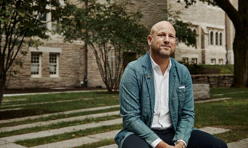 Greg Epstein é o novo presidente da organização de capelães de Harvard. (Foto: Cody O'Loughlin/The New York Times)