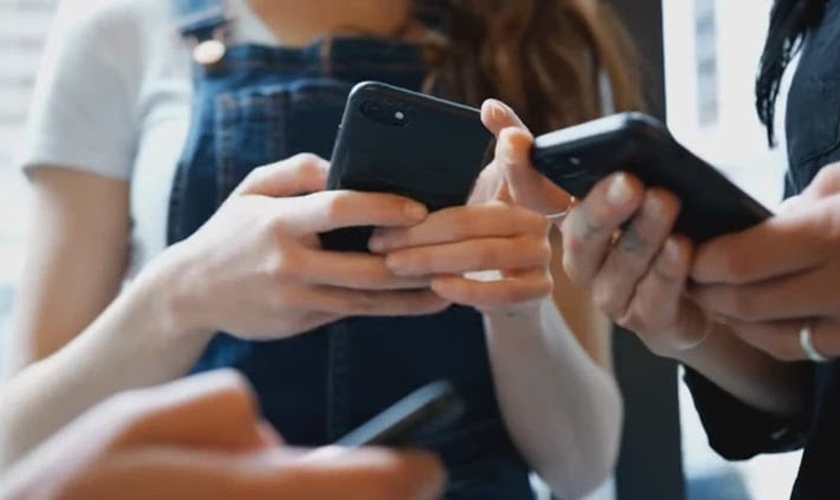 A nova rede social cristã FaithMeet será lançada em 2022. (Foto: Reprodução/YouTube).