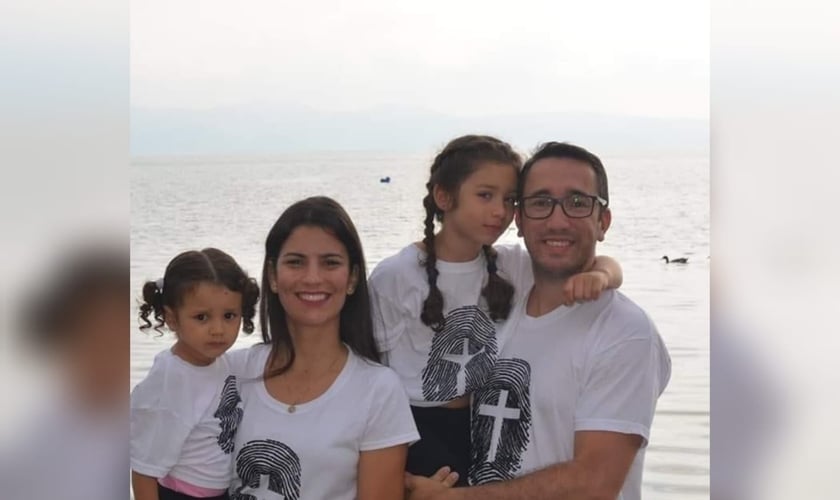Fábio e Nathália Pisa, missionários na Itália. (Foto: JMM).