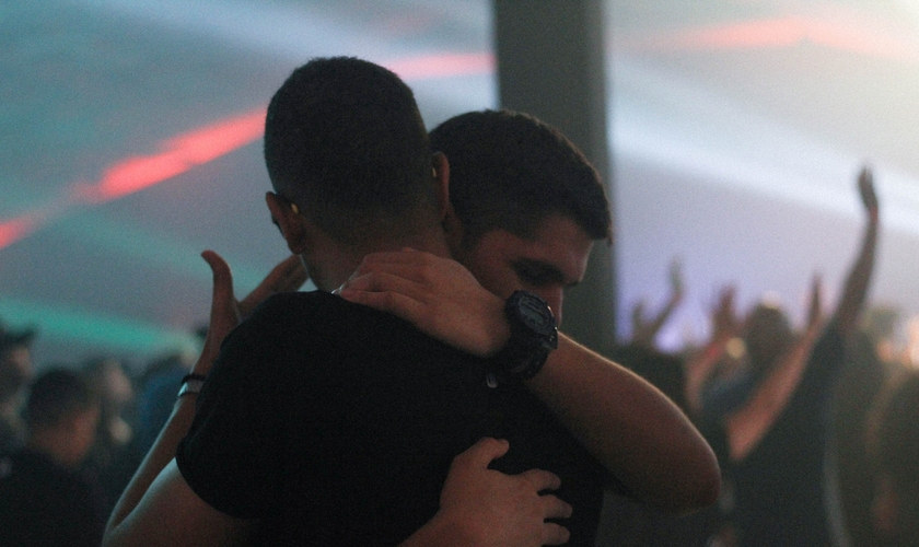 De família ateia, Mike Cain não acreditava em Deus até ter um encontro sobrenatural com Ele. (Foto: Unsplash/Thiago Barletta).