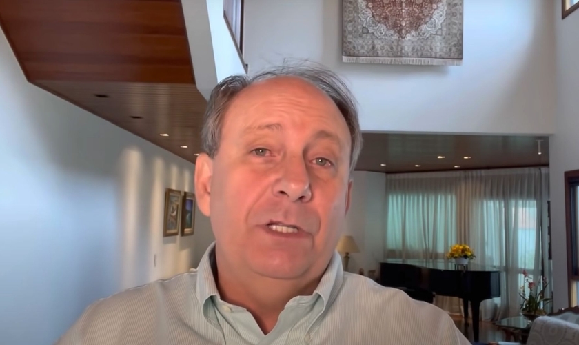 Pastor e escritor Lamartine Posella. (Foto: Captura de tela/YouTube)