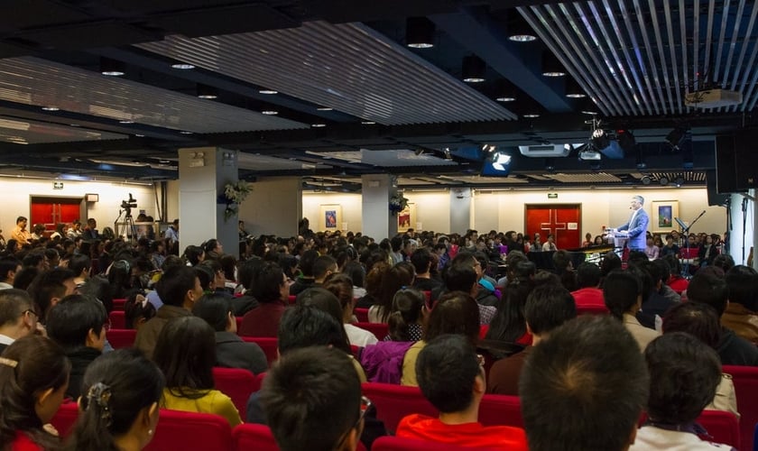 A nova lei restringe ainda mais a liberdade religiosa na China. (Foto: St. Charles Institute).