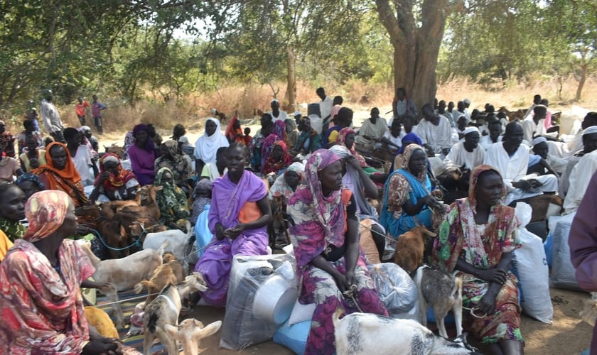 Centenas de sul-sudaneses são libertos da escravidão por organização cristã. (Foto: Reprodução / CSI)