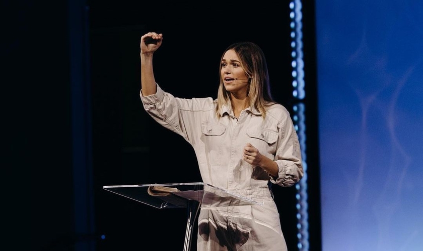 A autora cristã Sadie Huff no Passion 2022, em Atlanta (EUA). (Foto: Instagram/Sadie Robertson Huff).
