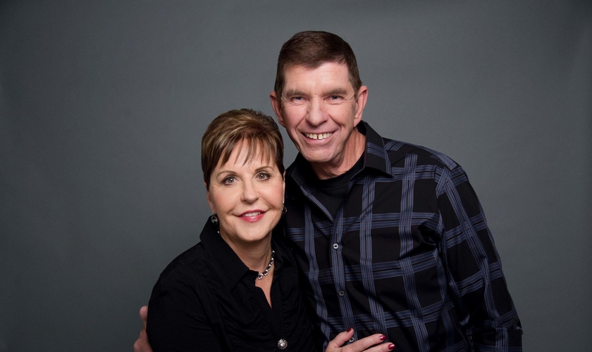 Joyce Meyer e Dave comemoram mais de 5 décadas de casados. (Foto: Reprodução / Twitter Joyce Meyer)