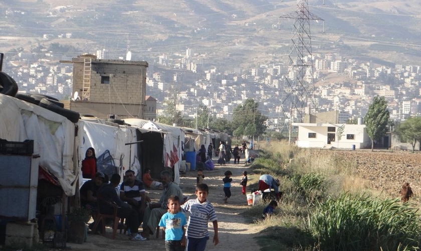 Com a guerra civil e a ação de grupos extremistas, milhares de sírios fugiram do país. (Foto: International Christian Concern).