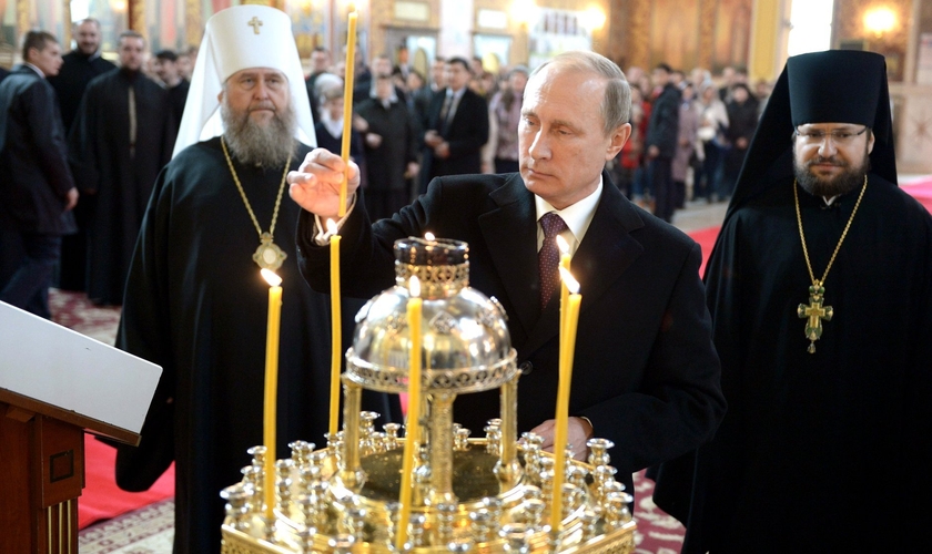 Visita do presidente russo Vladimir Putin à Catedral da Dormição. (Foto: Serviço de Imprensa do Presidente da Rússia)