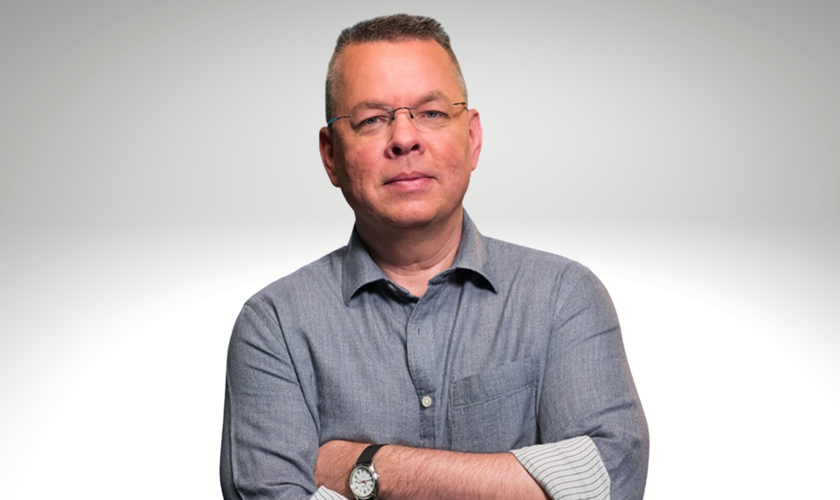 Andrew Brunson: ‘O mundo moderno hostilizará ainda mais os cristãos’. (Foto: Reprodução / Harbingers Daily)