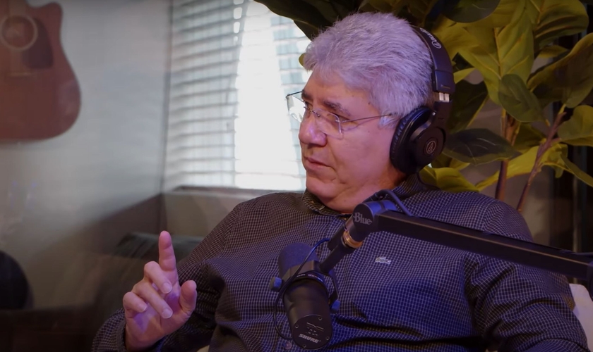 Pastor e teólogo Hernandes Dias Lopes. (Foto: Captura de tela/YouTube Positivamente Podcast)