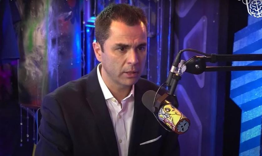 Médico proctologista, Fernando Lemos. (Foto: Captura de tela/YouTube Inteligência Ltda Podcast)