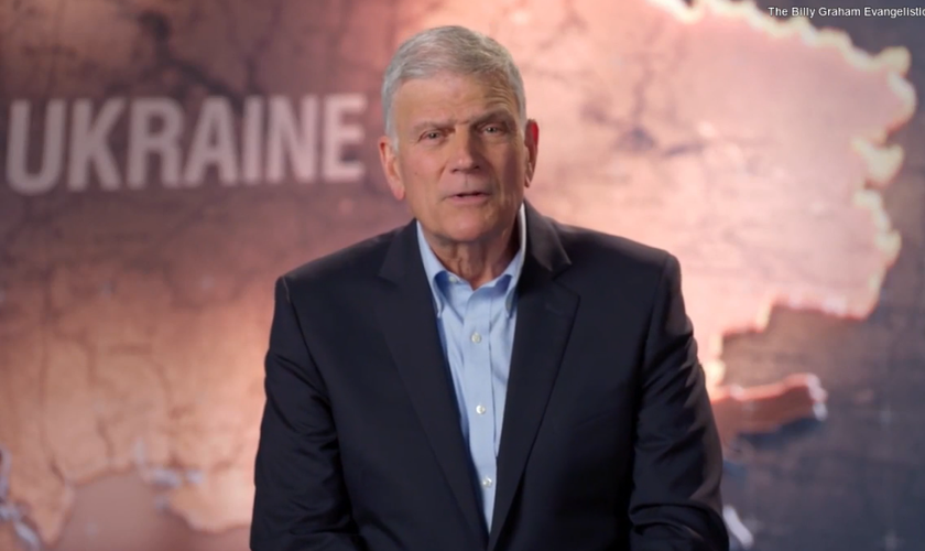 Pr. Franklin Graham e a Associação Evangelística Billy Graham mostram as lutas dos cristãos na Ucrânia em meio à guerra. (Captura de tela Associação Evangelística Billy Graham)