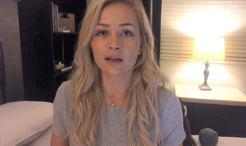 Mariah Jones clamou a Cristo por ajuda e teve um encontro sobrenatural com Ele. (Foto: YouTube/Mariah Jones).