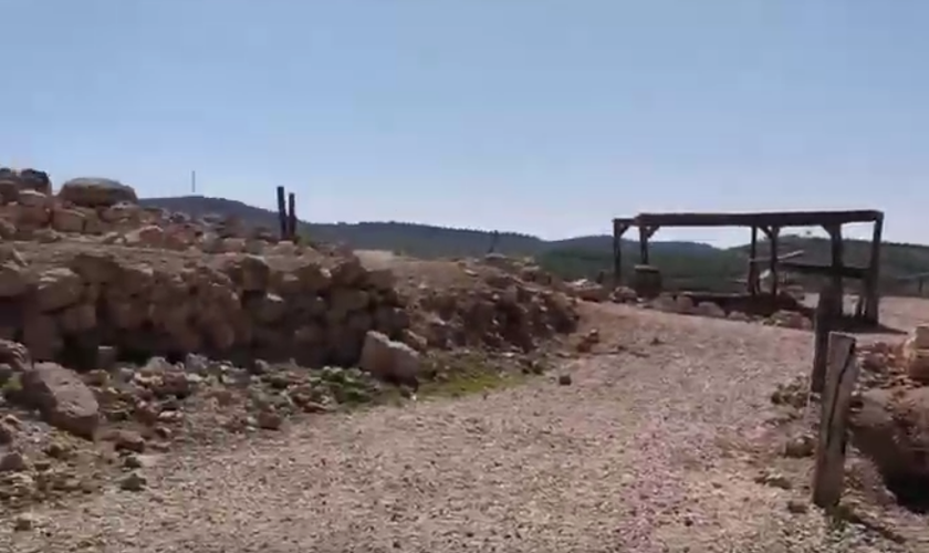 Escavações acontecem na cidade antiga bíblica de Siló. (Captura de tela/YouTube/CFOIC Heartland)