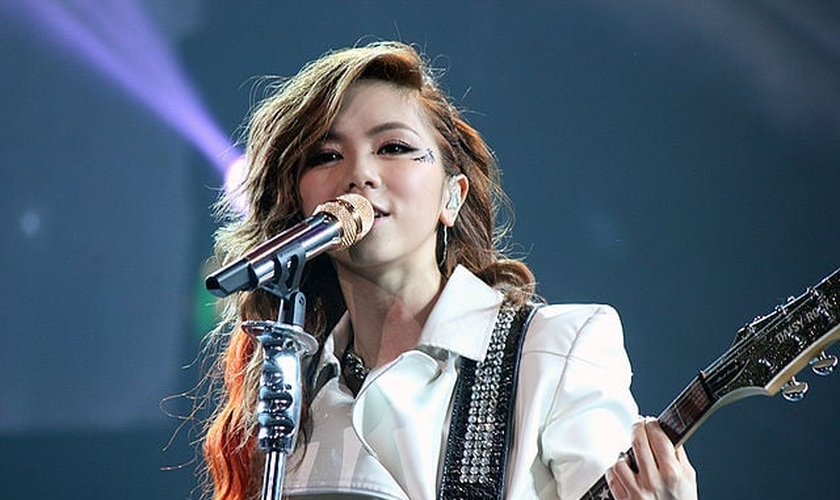 A famosa cantora de C-pop, GEM, lançou o álbum "Revelation" com temas bíblicos. (Foto: Wikimedia Commons/茂木木).