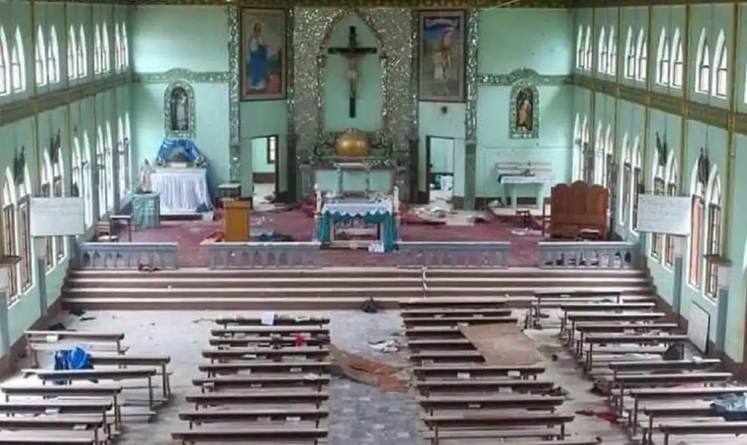 A Igreja Mãe de Deus foi ocupada por tropas militares, no Mianmar. (Foto: Cortesia para a UCA News).