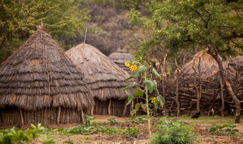 Vila de Karamajong no norte de Uganda. (Foto ilustrativa: IMB)