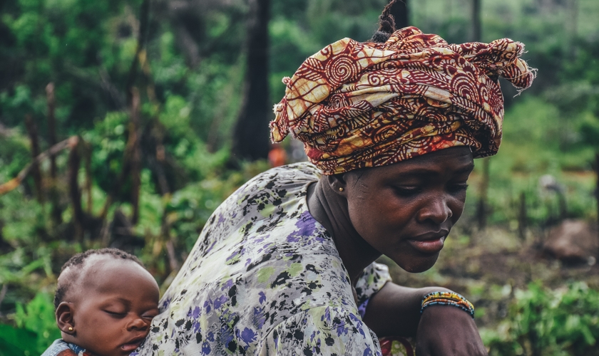 Funalis atacaram vilas cristãs à noite e atiraram aleatoriamente nos crentes. (Foto: Imagem ilustrativa/Unsplash/Annie Spratt).