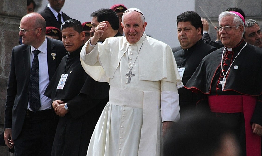 Papa Francisco em visita a igreja de El Quinche, Pichincha. (Foto: Carlos Rodríguez/Andes/Creative Commons).