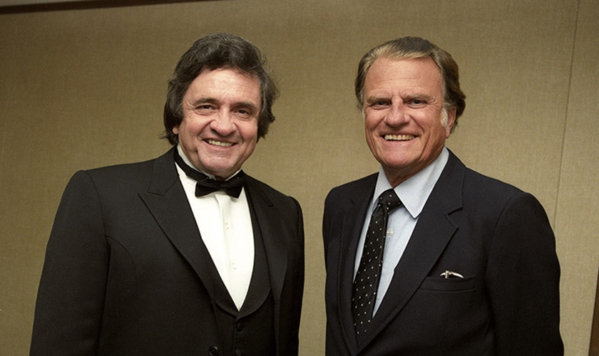 Johnny Cash e Billy Graham durante cruzada nos EUA, em 1985. (Foto: BGEA)