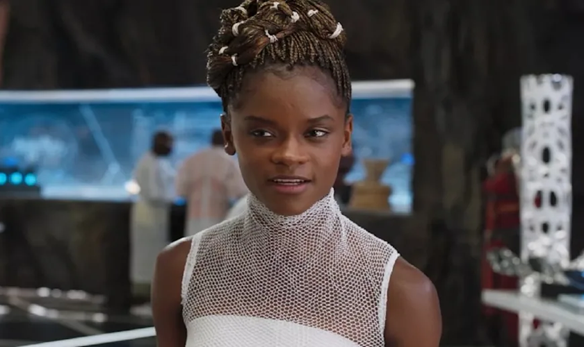 Letitia Wright conheceu o Evangelho em um estudo bíblico para atores. (Foto: Divulgação/Marvel).