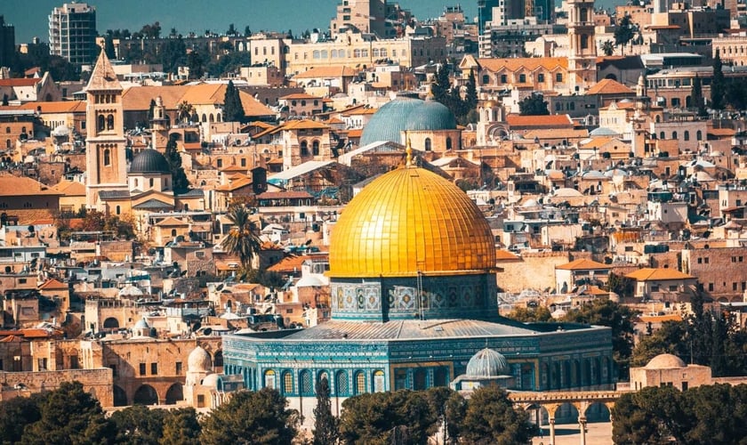 Jerusalém é a terceira cidade com mais cristãos árabes. (Foto: Raimond Klavins/Unsplash)