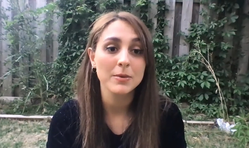 Eden Frenkel. (Foto: Captura de tela/YouTube Graves Into Gardens)