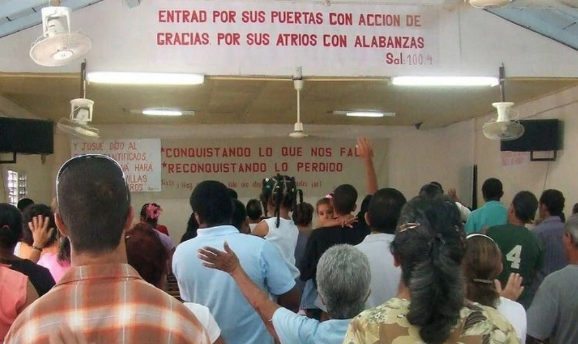 Cristãos cubanos são perseguidos pelo governo comunista. (Foto: Portas Abertas)