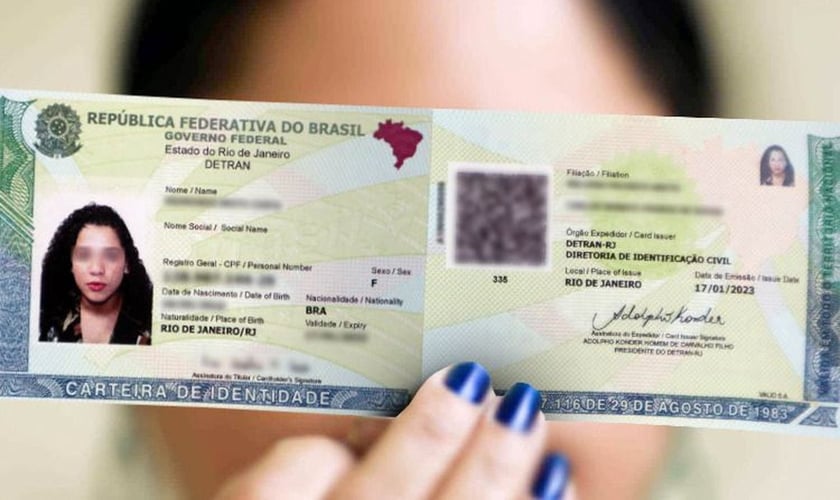 Apresentação de nova Carteira de Identidade. (Foto: Divulgação/DETRAN-RJ)