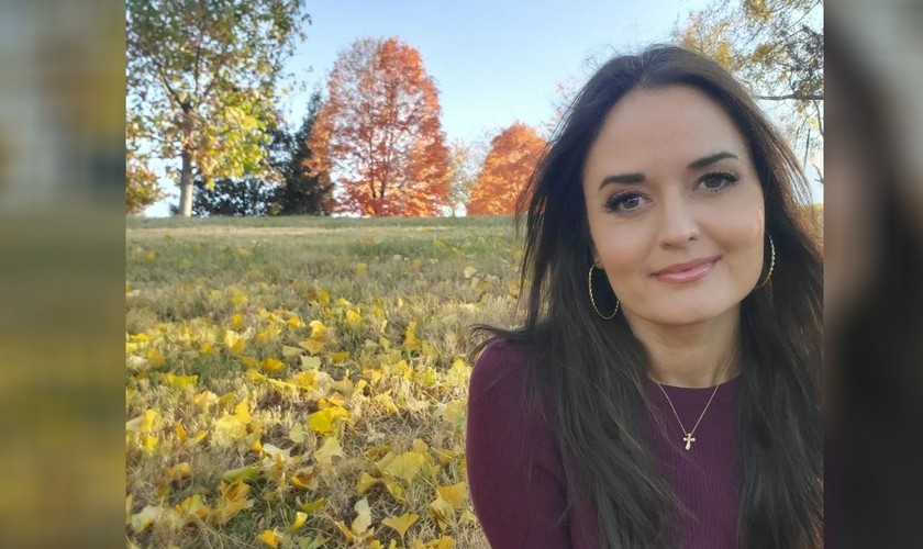 Atriz Danica Mckellar fala sobre sua fé. (Foto: Reprodução/Instagram/Danica Mckellar)