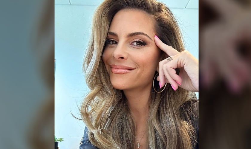 Maria Menounos decidiu permanecer confiando em Deus. (Foto: Reprodução/Instagram/Maria Menounos)