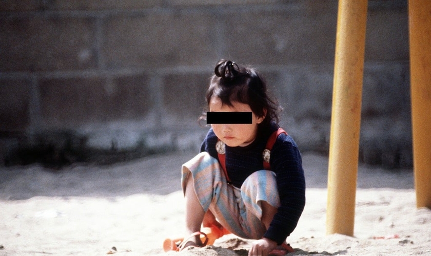 Homens, mulheres e até crianças são vítimas de abusos por perseguição religiosa na Coreia do Norte. (Imagem ilustrativa: The U.S. National Archives via Picryl)