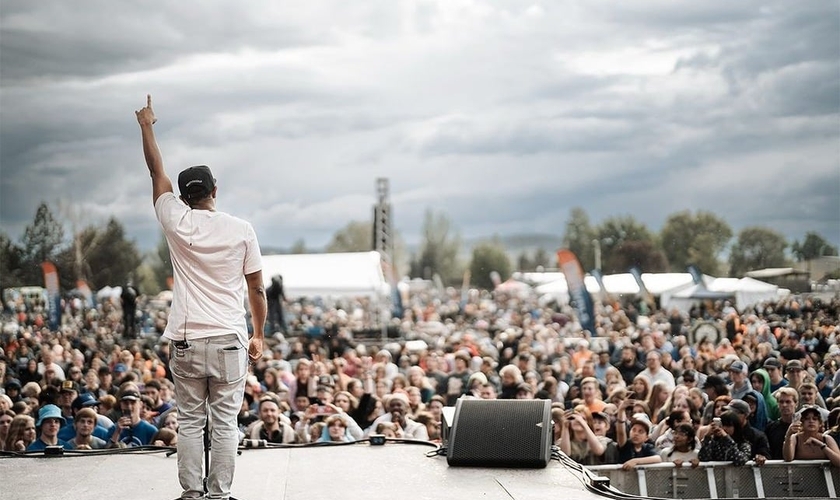 O evento do evangelista Andrew Palau impactou a cidade de Klamath Falls. (Foto: Instagram/Greater Klamath CityFest).